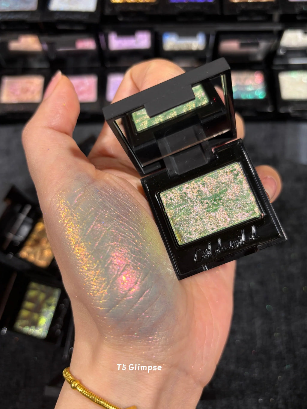 Cold N Wild Fluttering Heart Collection Super Chameleon Eyeshadow