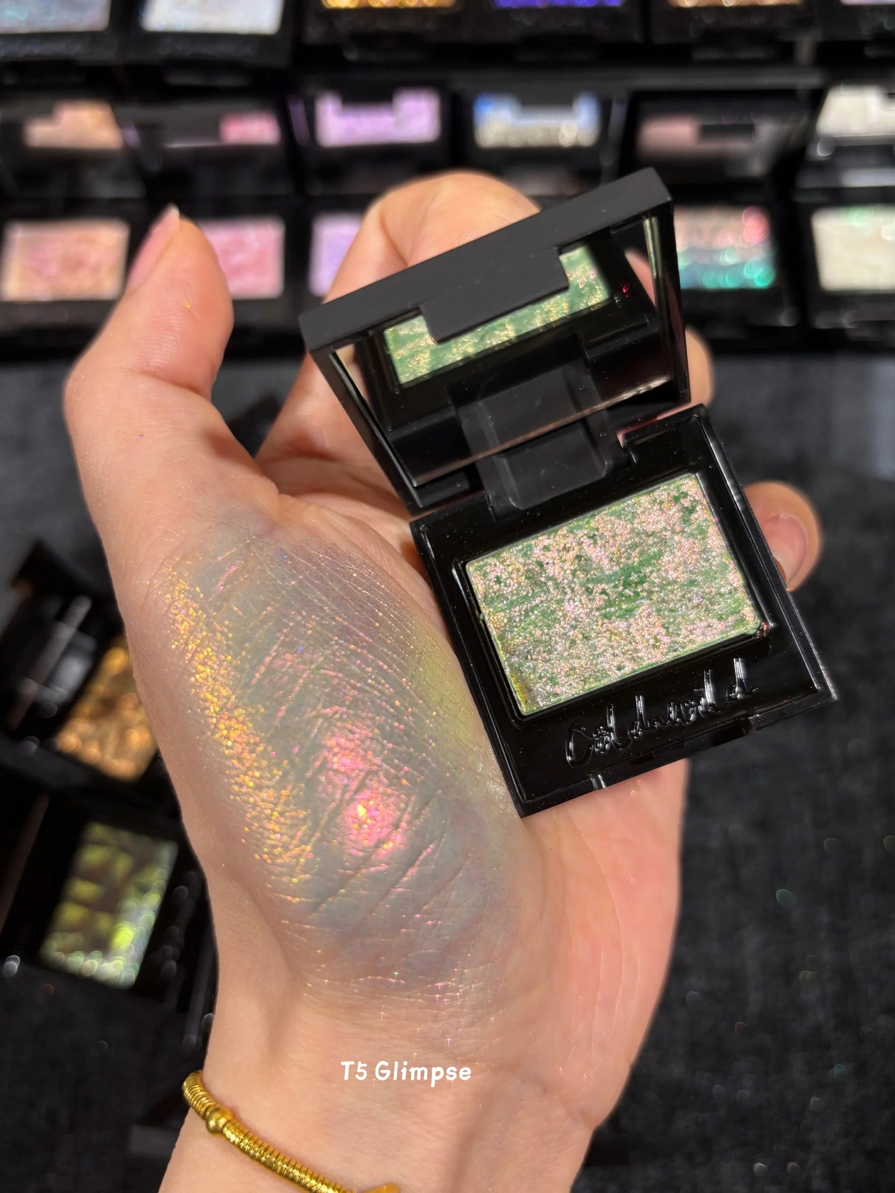 Cold N Wild Fluttering Heart Collection Super Chameleon Eyeshadow