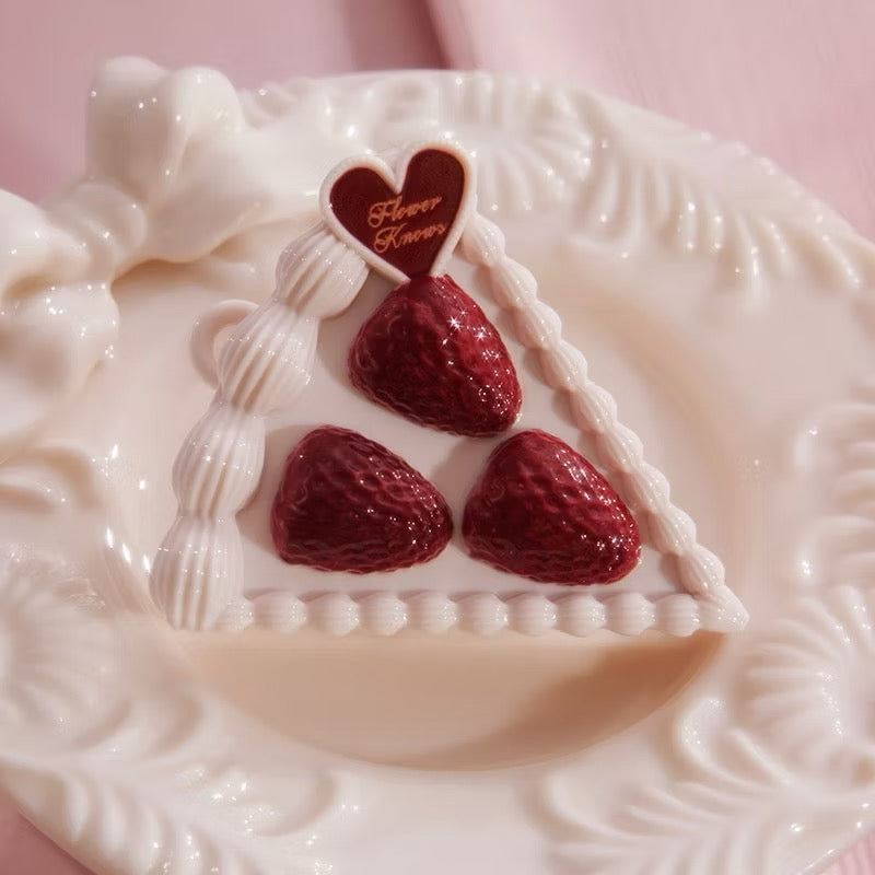 Flower Knows Strawberry Cupid Solid Perfume