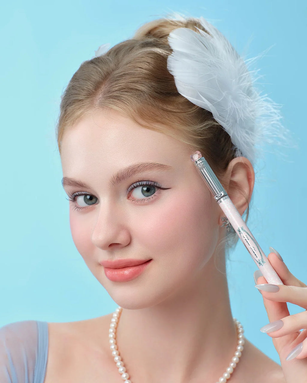Flower Knows Snow Ballet Liquid Eyeliner