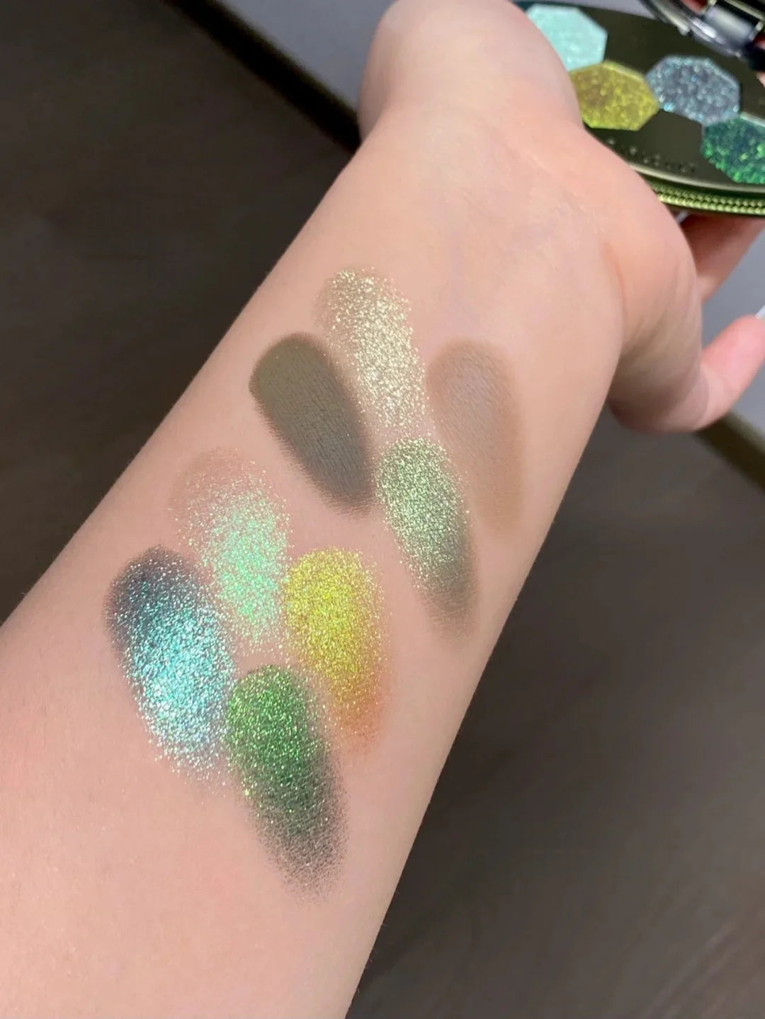 Girlcult Compendium of Materia Medica Chameleon Eyeshadow Palette