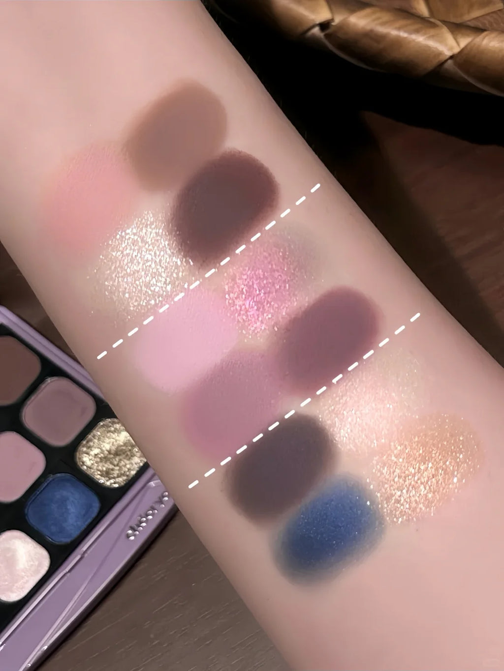 CHEERYEP (QIANYAN) Intellectual Notes Eyeshadow Palettes