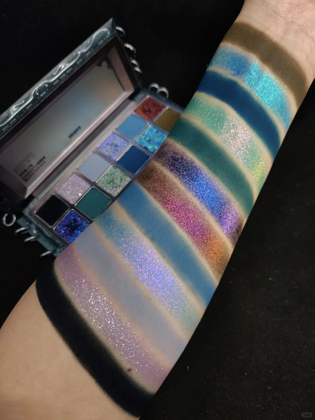 SUGAROCK Dark Dust 12 Color Eyeshadow Palette