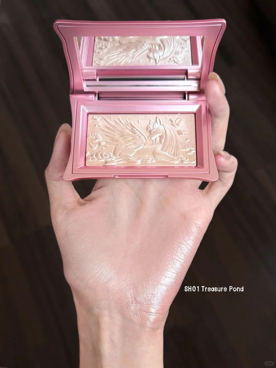 CHEERYEP (QIANYAN) Pillow Gem Collection Highlighter & Eyeshadow Palette