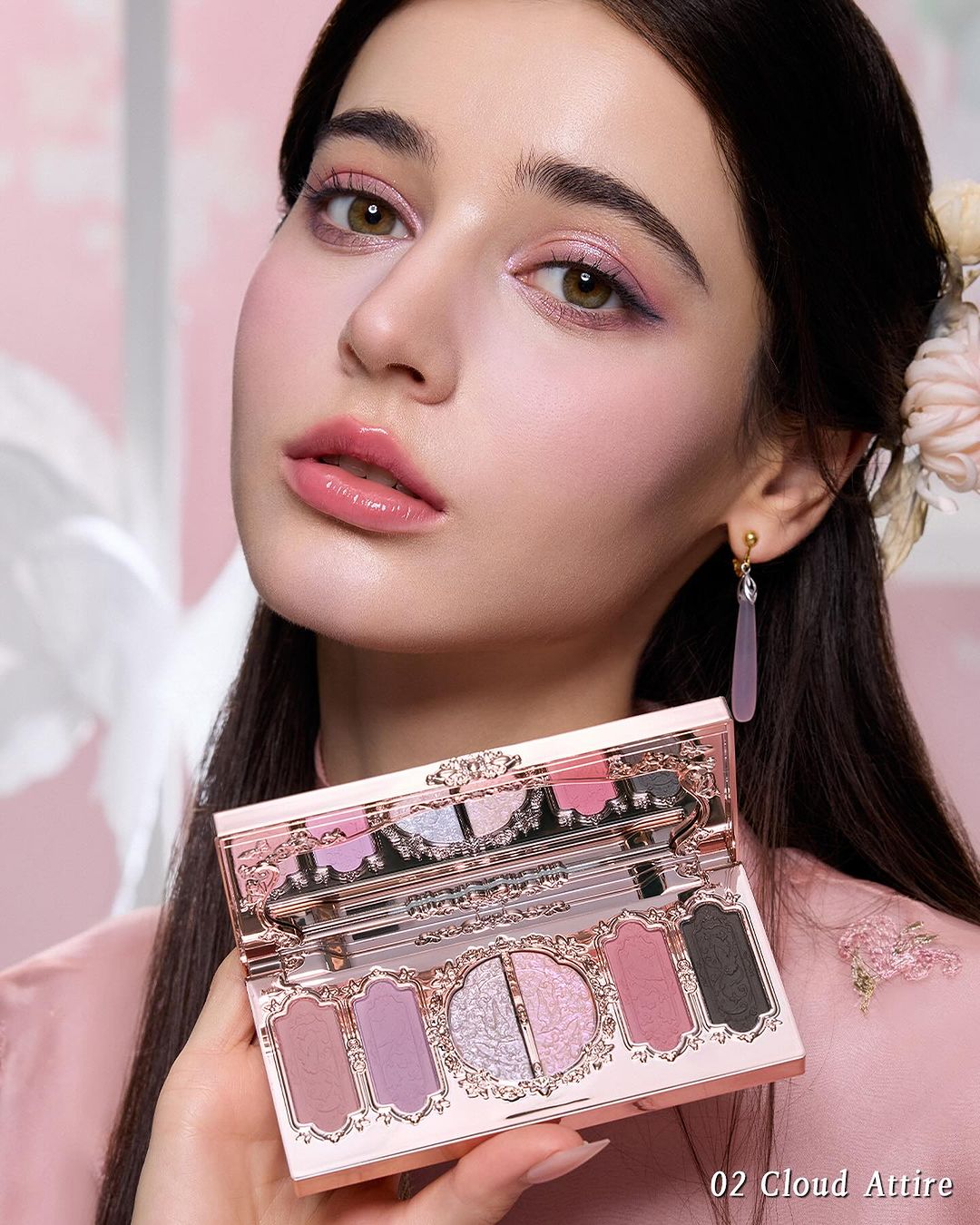 Flower Knows Butterfly Cloud Collar Embossed Eyeshadow Palette