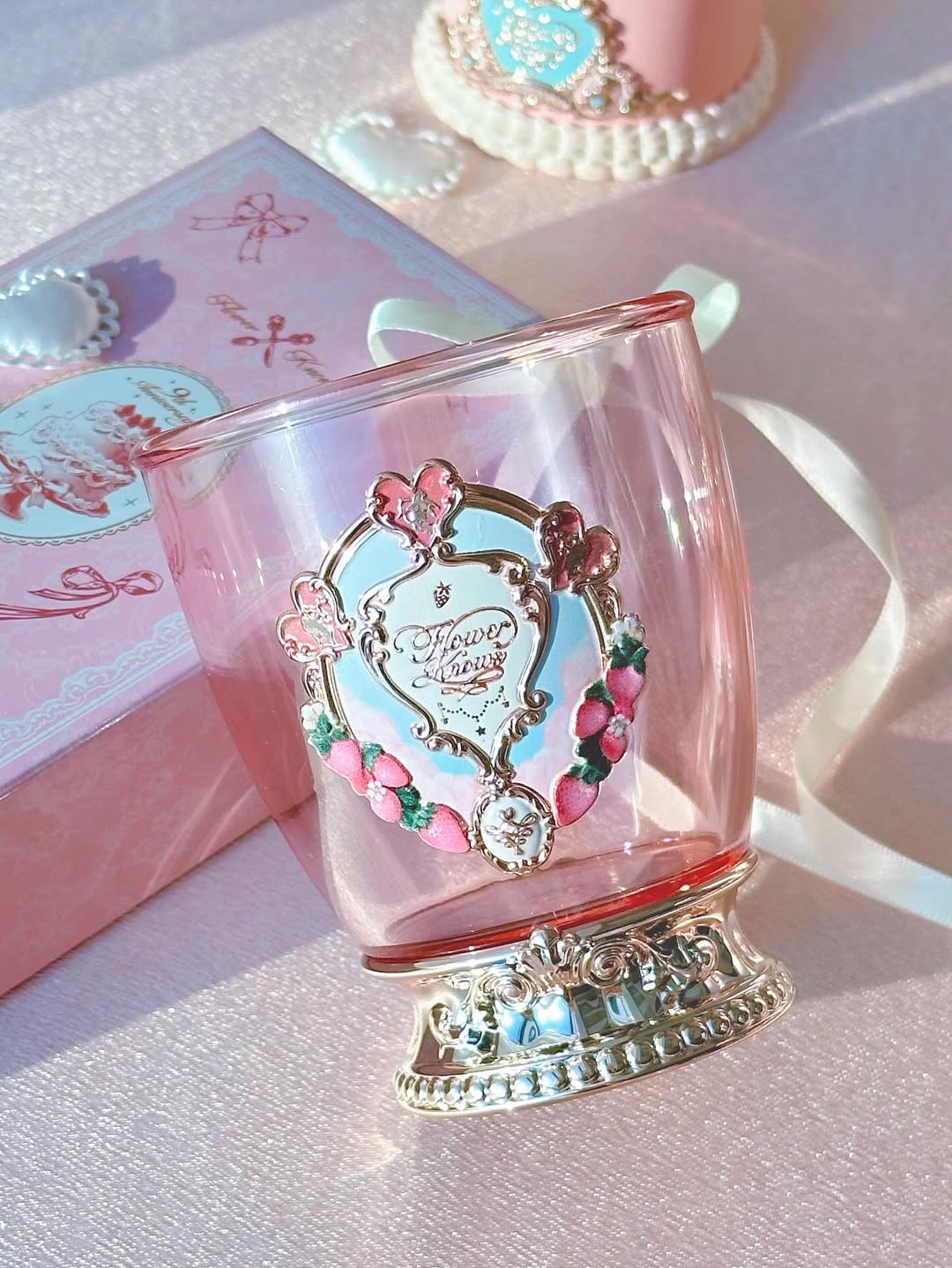 Flower Knows 9th Anniversary Accessories