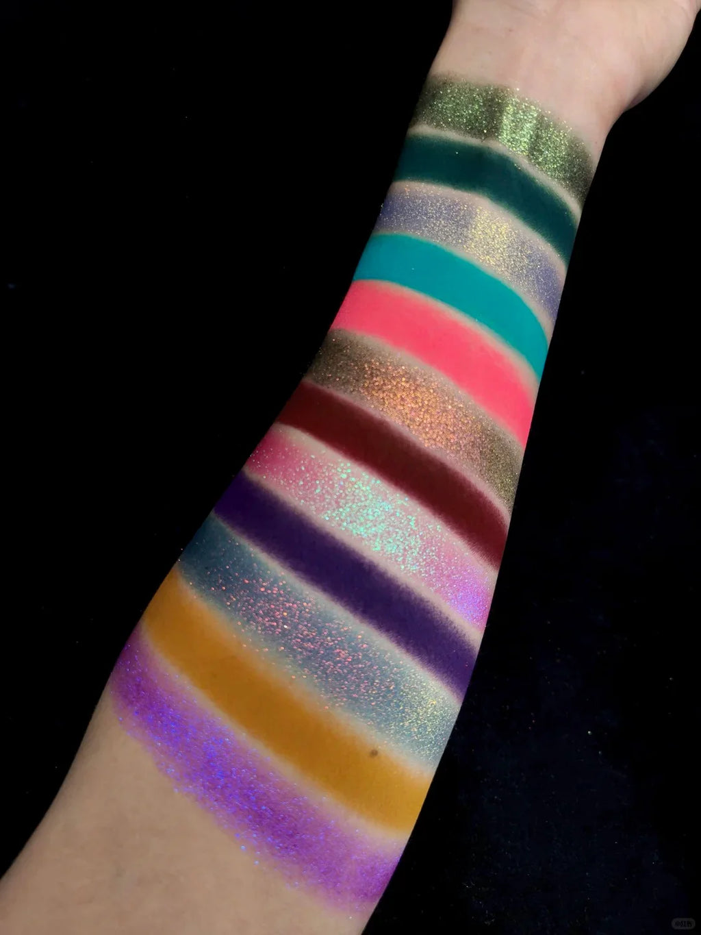 SUGAROCK Epic Edge 12 Color Eyeshadow Palette